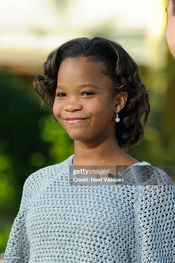 Jamie Foxx And Quvenzhane Wallis At "Extra"