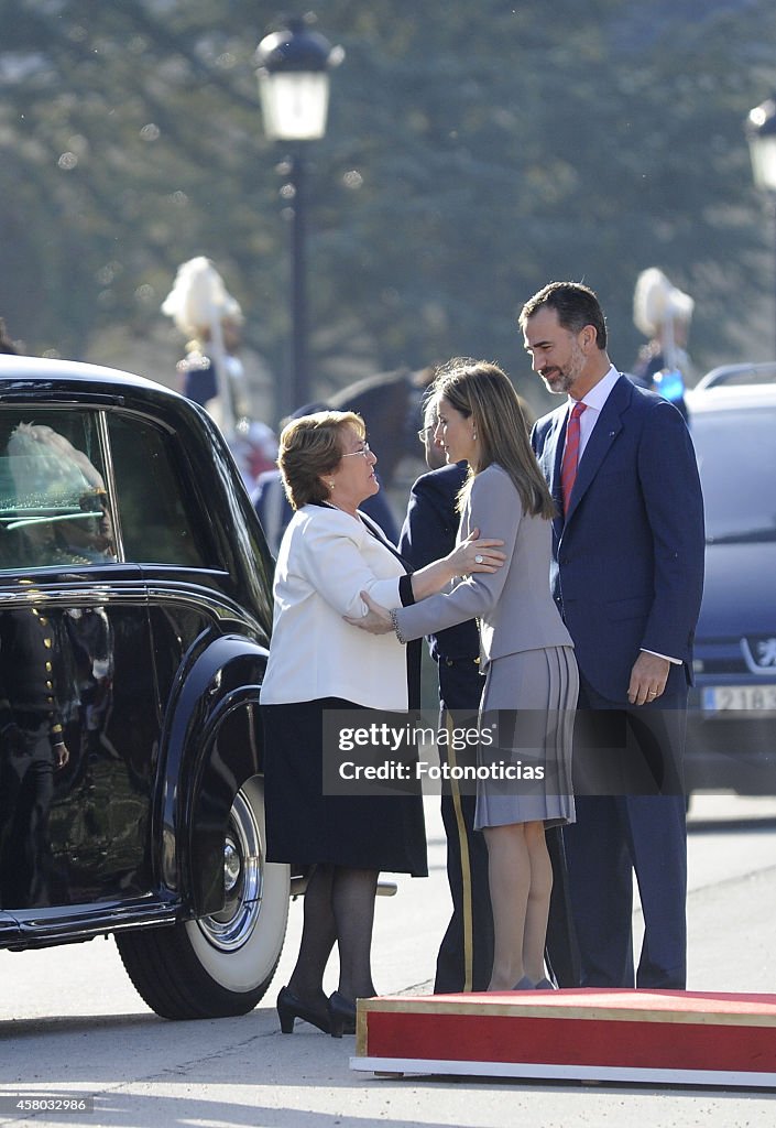 Spanish Royals Receive President of Chile Michelle Bachelet