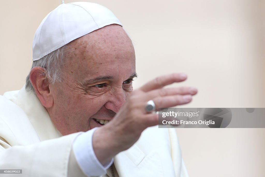 Pope Francis Holds His Weekly Vatican Audience