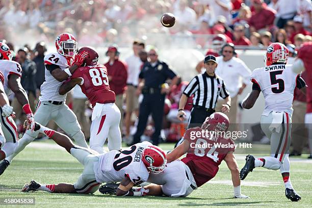 Henry Apple Razorbacks Hunter Henry Arkansas Photos and Premium High Res Pictures - Getty Images