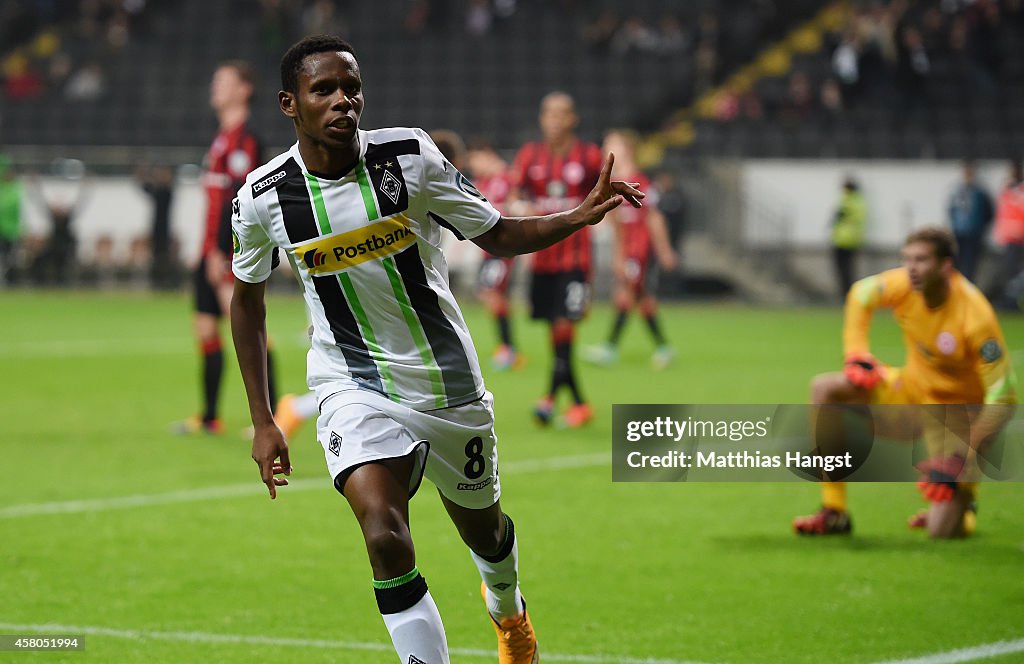 Eintracht Frankfurt v Borussia Moenchengladbach - DFB Cup