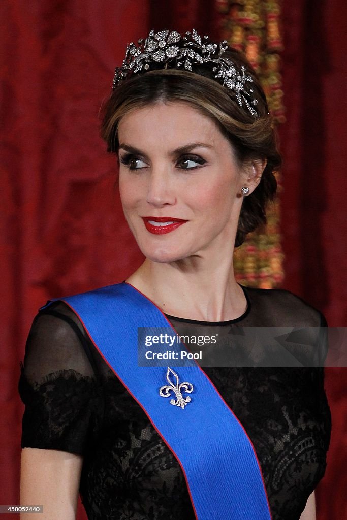 Spanish Royals and President Of Chile Attend a Gala Dinner