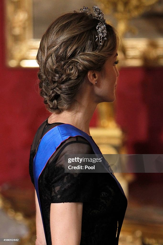 Spanish Royals and President Of Chile Attend a Gala Dinner