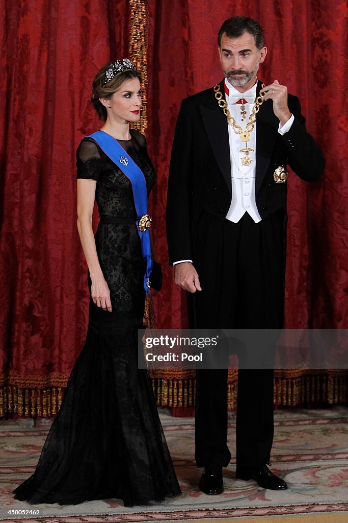 Spanish Royals and President Of Chile Attend a Gala Dinner