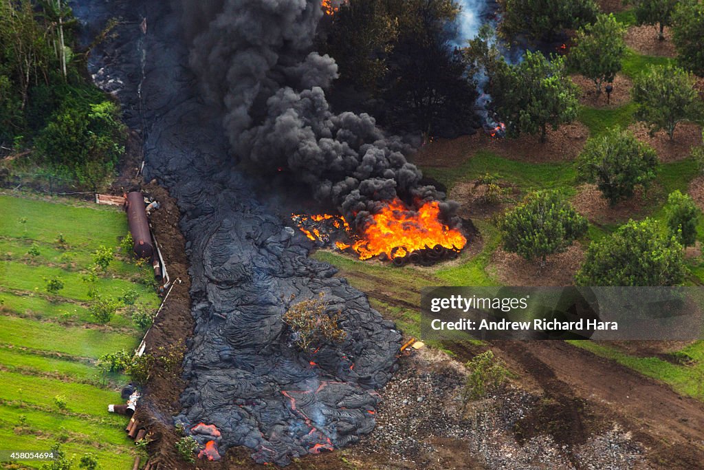 Homes In Pahoa, Hawaii Threatened By Lava Flow From Kilauea Volcano