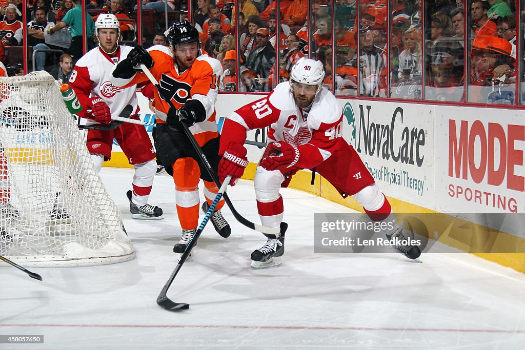 Detroit Red Wings v Philadelphia Flyers