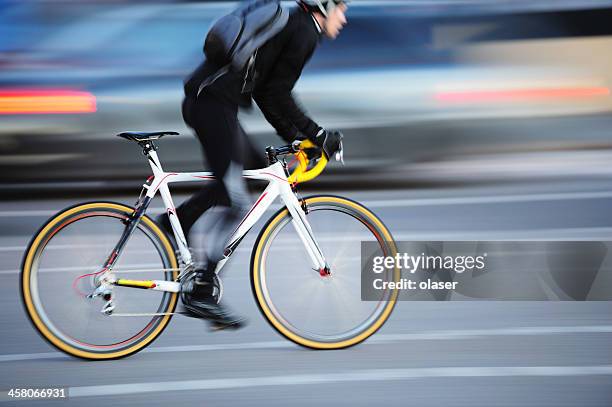 99 People Moving Fast Motion Stock Photos, High-Res Pictures, and ...