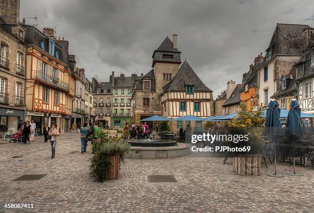 quimper （ブリッタニー）-place de la テールオーストラリア duc - finistere ストックフォトと画像