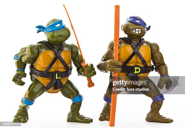 teenage mutant ninja turtles-estatuetas - ninja - fotografias e filmes do acervo