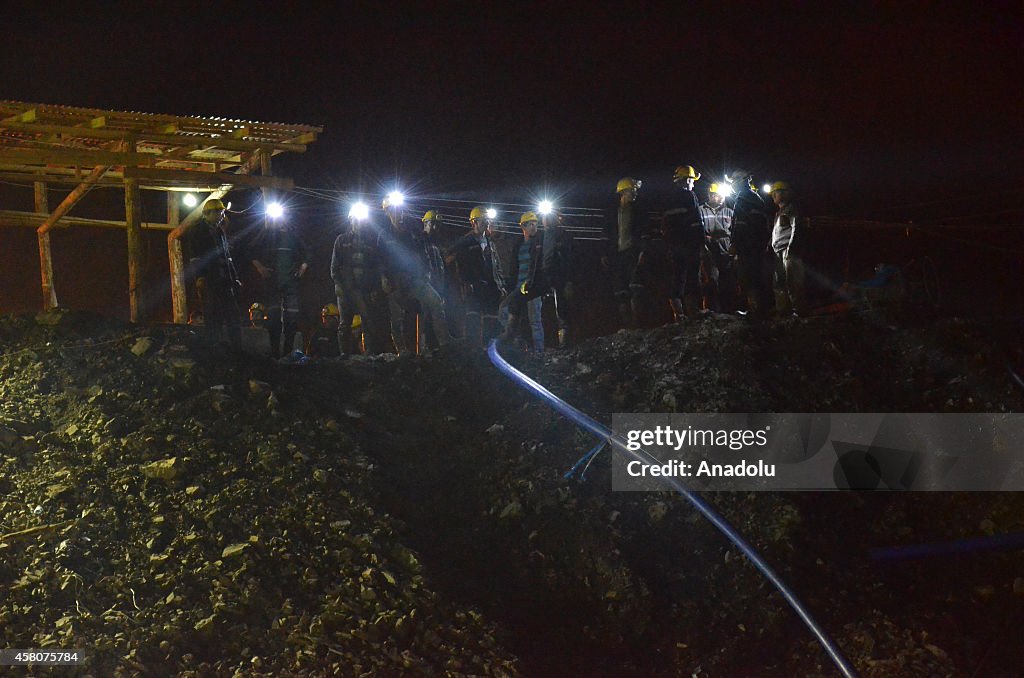 Workers trapped inside flooded mine in Turkey