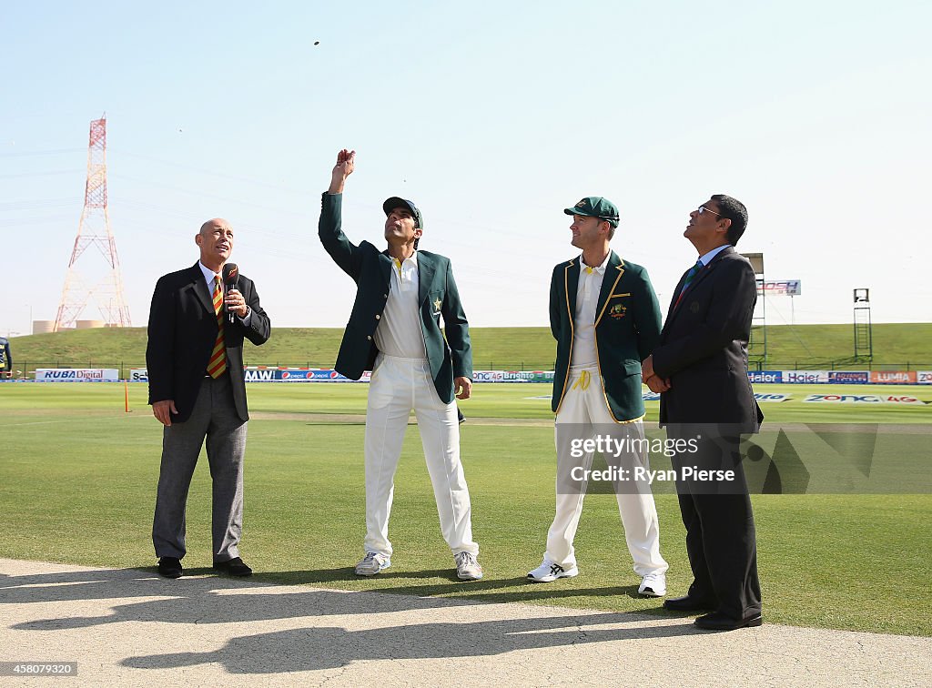 Pakistan v Australia - 2nd Test Day One