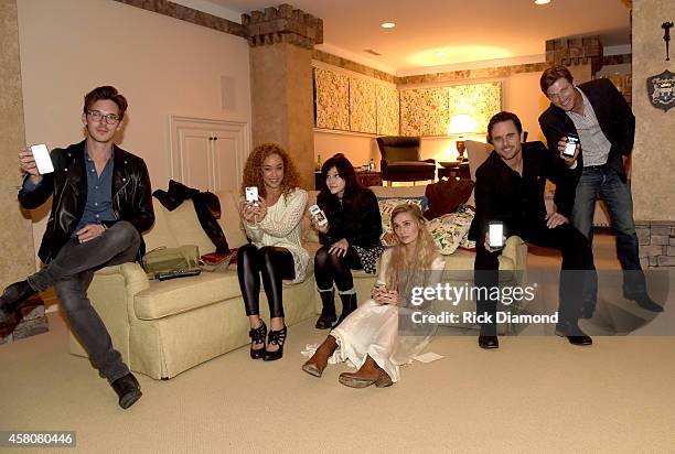 S Nashville cast members L/R: Sam Palladio, Chaley Rose, Aubrey Peeples, Clare Bowen, Charles Esten and Chris Carmack, Tweet during esposide 6 Season...