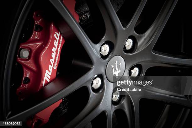 maserati rad - maserati stock-fotos und bilder