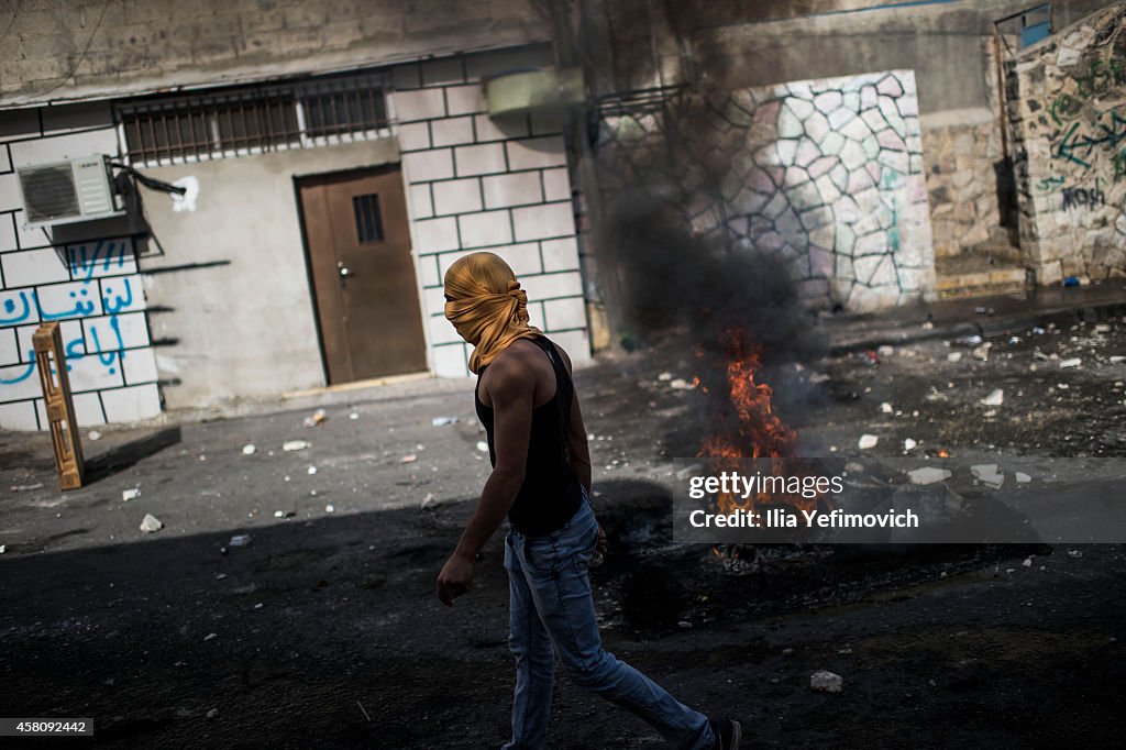 Clashes In East Jerusalem After Israeli Activist Shooting