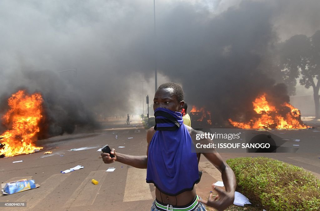 BURKINA-POLITICS-PROTEST-PARLIAMENT