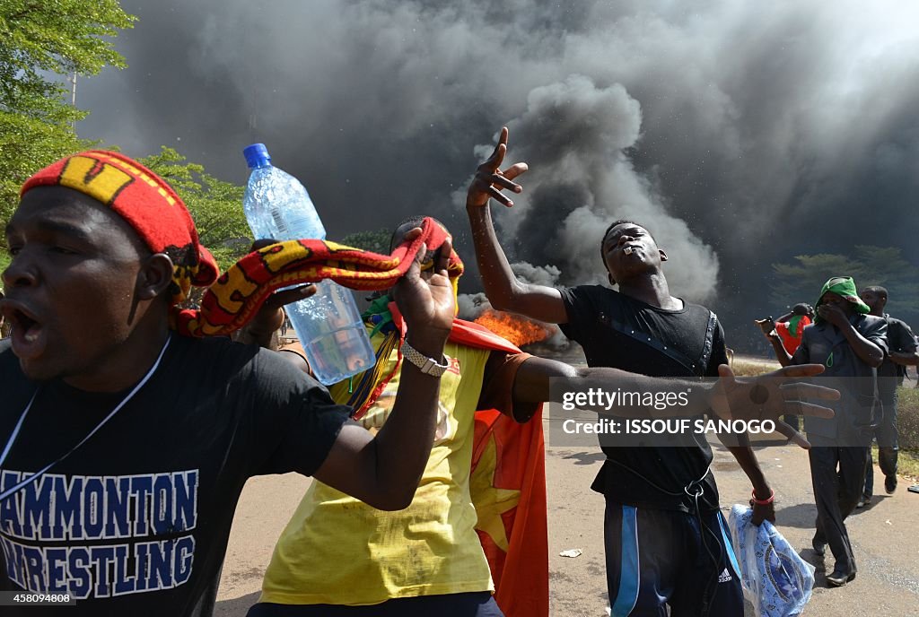 BURKINA-POLITICS-PROTEST-PARLIAMENT