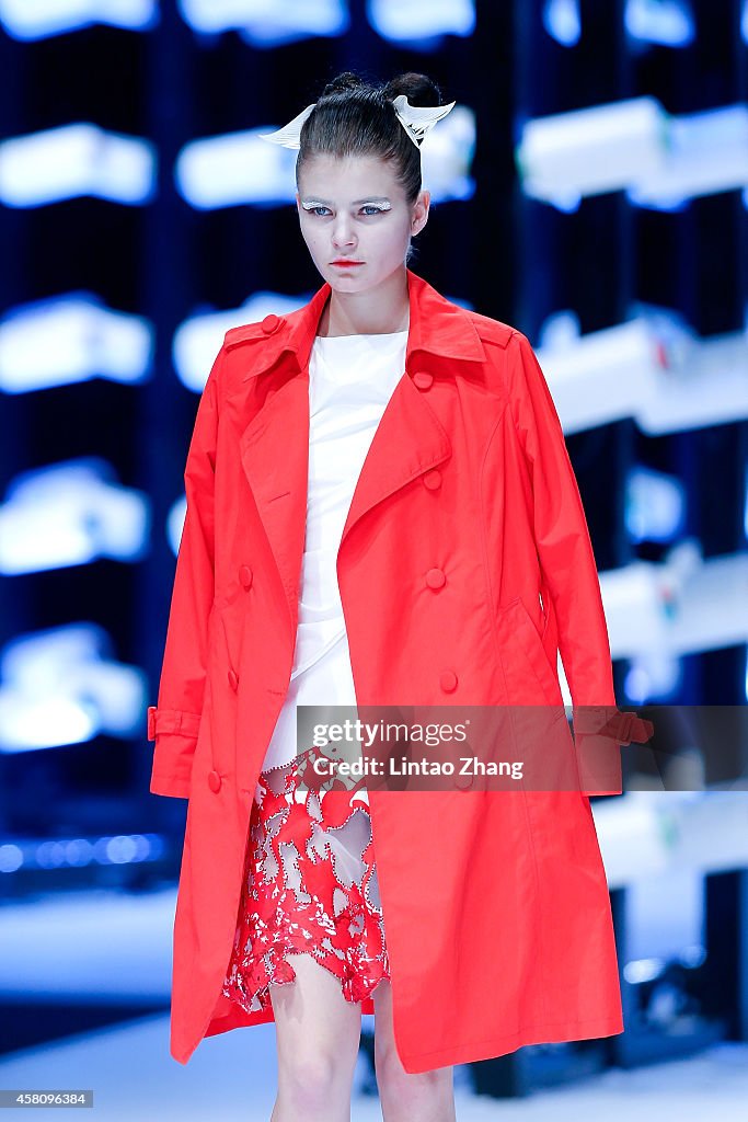 Mercedes-Benz China Fashion Week S/S 2015 - Day 5