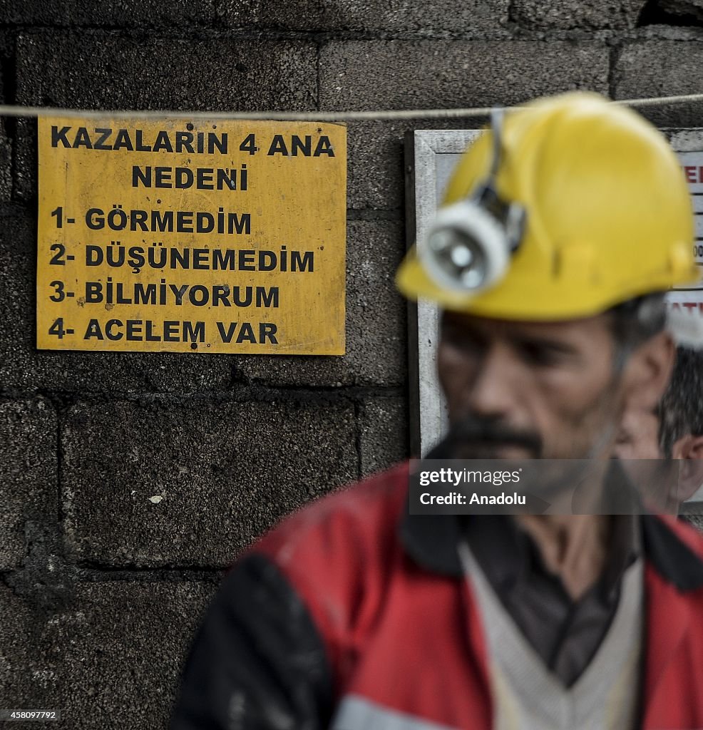 Workers trapped inside flooded mine in Turkey