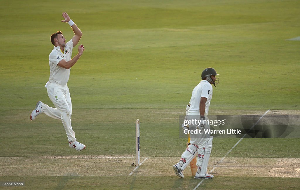 Pakistan v Australia - 2nd Test Day One