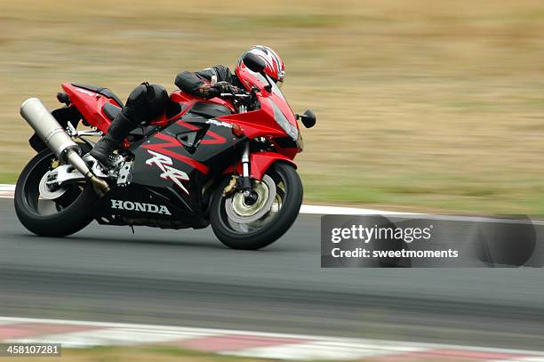 muito rápida de - corrida de motos imagens e fotografias de stock