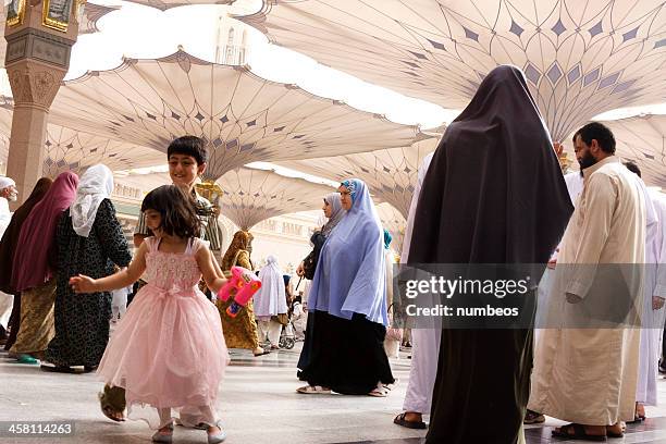 muslim pilgrims, medina, saudi arabia - medina stock pictures, royalty-free photos & images