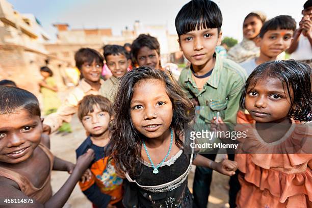 children of new delhi slum india - the project portraits stock pictures, royalty-free photos & images