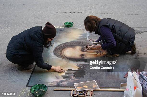 28 Mona Lisa Funny Photos and Premium High Res Pictures - Getty Images 28 Mona Lisa Funny Photos and Premium High Res Pictures - Getty Images