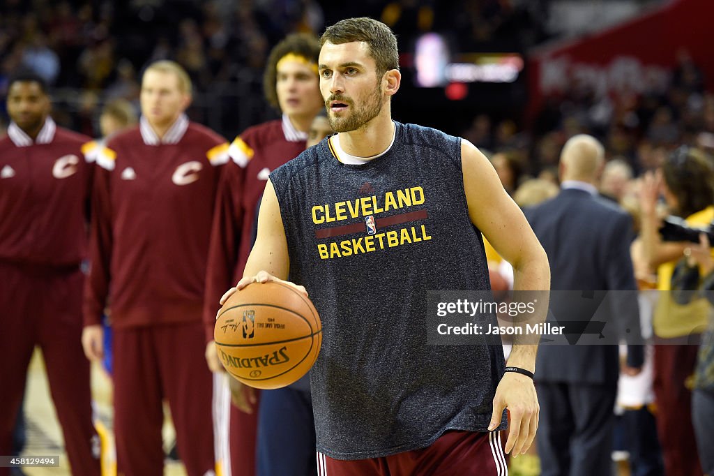 New York Knicks v Cleveland Cavaliers