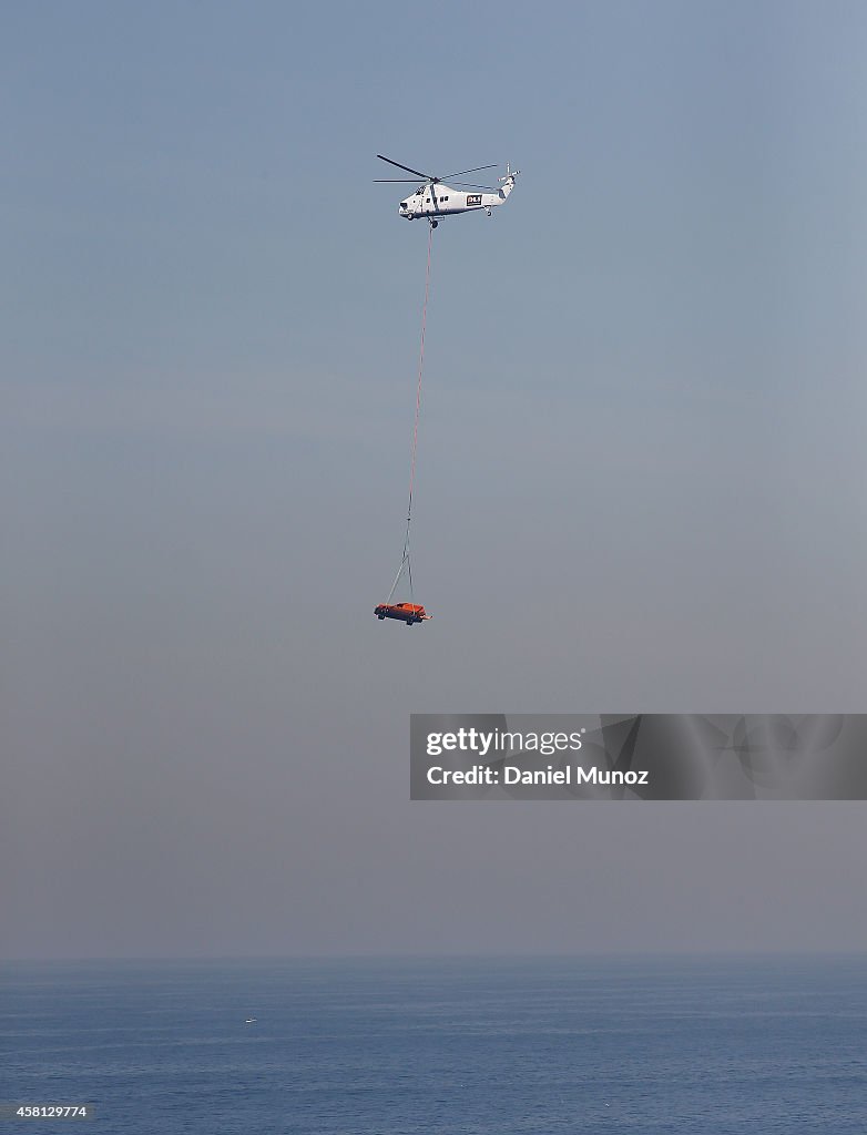 Van Flies Over Bondi Beach By Helicopter For Movember