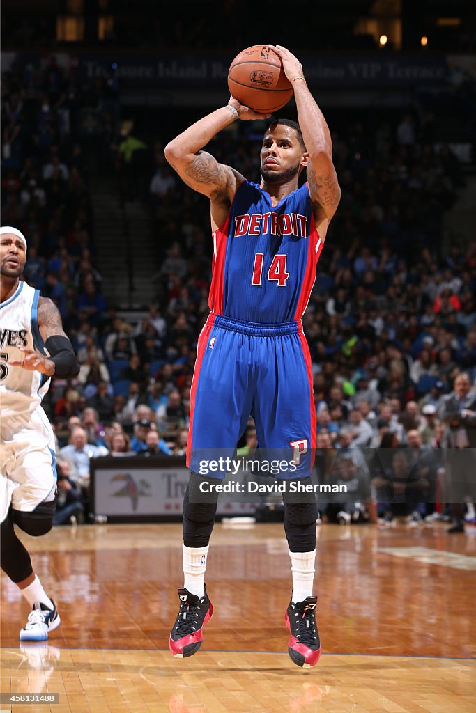 Detroit Pistons v Minnesota Timberwolves