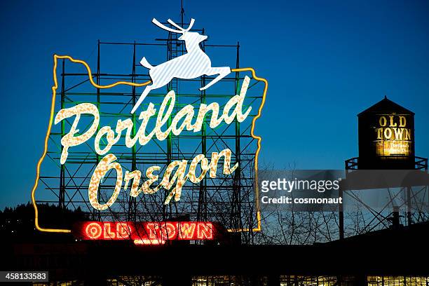 portland, oregon, neon sign - portland neon sign stock pictures, royalty-free photos & images