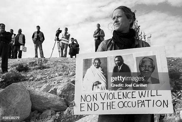demostración en palestina - pacifismo fotografías e imágenes de stock