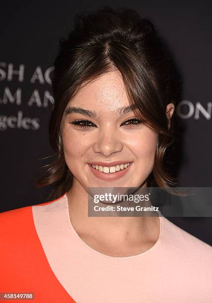 Hailee Steinfeld arrives at the 2014 BAFTA Los Angeles Jaguar Britannia Awards Presented By BBC America And United Airlines at The Beverly Hilton...