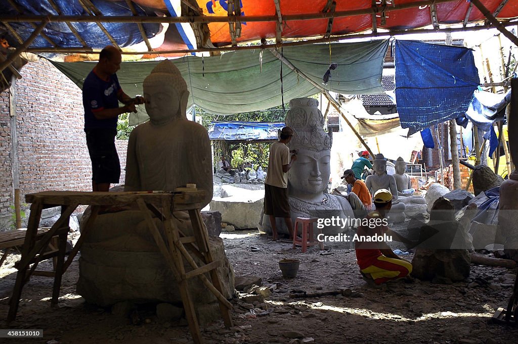 Natural stone carving in Indonesia