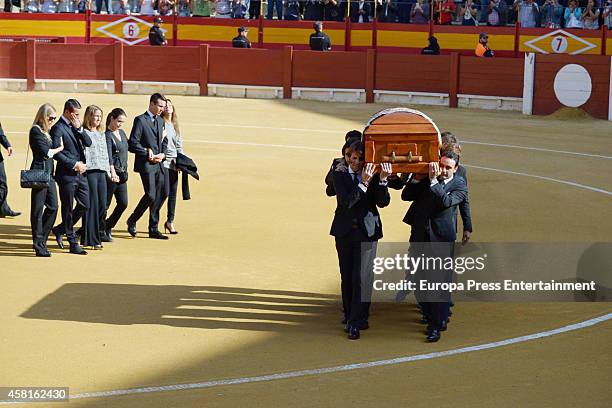 Rocio Escalona, Jose Maria Manzanares, Yeyes Manzanares, Ana Manzanares and Manolo Manzanares follow the coffin of the bullfigher Jose Maria...