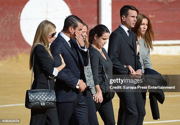 Manolo Manzanares, Ana Manzanares, Yeyes Manzanares, Jose Maria Manzanares and Rocio Escalona follow the coffin of the bullfigher Jose Maria...