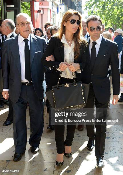 Victoriano Valencia, Paloma Cuevas and Enrique Ponce attend the funeral for the Spanish bullfighter Jose Maria Manzanares at Cathedral of San Nicolas...