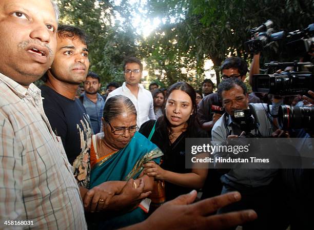 Sunil James Photos And Premium High Res Pictures Getty Images sunil-james-photos-and-premium-high-res-pictures-getty-images