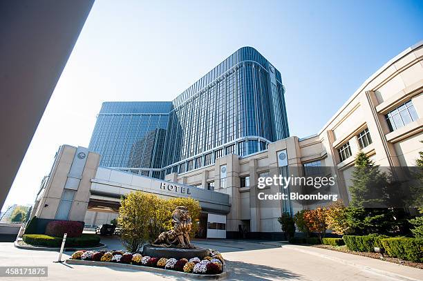 Resorts International's MGM Grand Detroit hotel stands in Detroit, Michigan, U.S., on Wednesday, Oct. 30, 2013. MGM Resorts International, the...