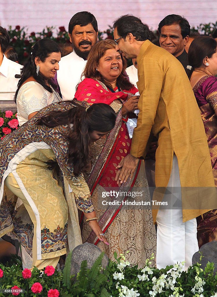 BJP Leader Devendra Fadnavis Sworn In As Maharashtra Chief Minister