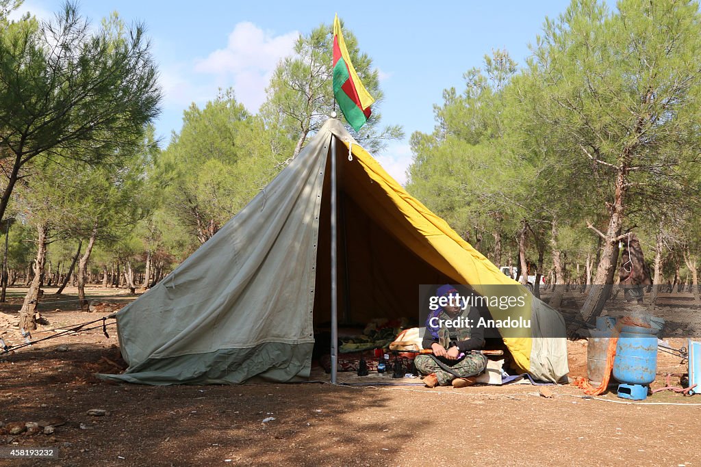 Clashes between ISIL and Kurdish armed groups