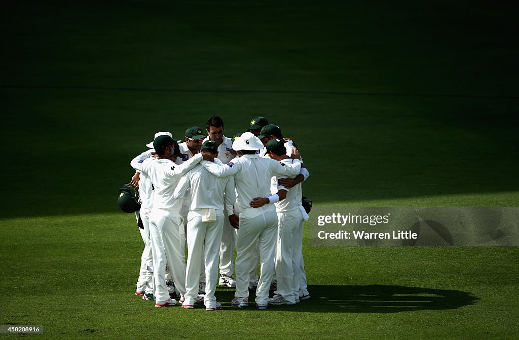 Pakistan v Australia - 2nd Test Day Three