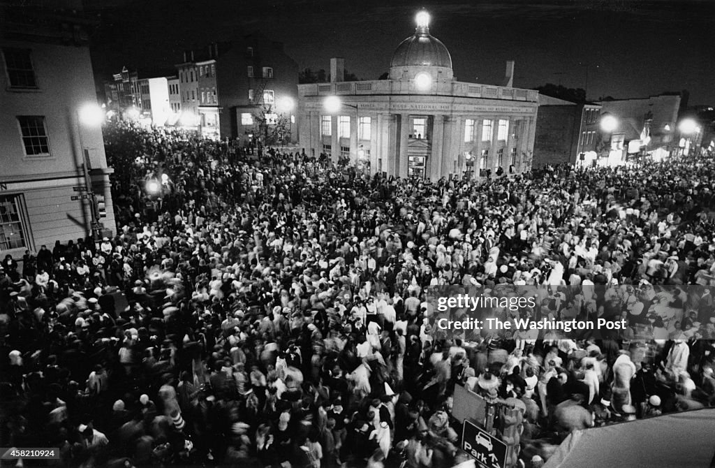 WASHINGTON , DC - OCTOBER 31:
Crowds at Wisconsin and M street 