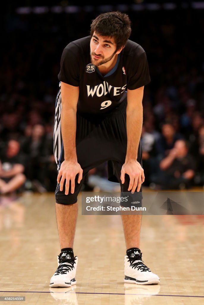 Minnesota Timberwolves v Los Angeles Lakers