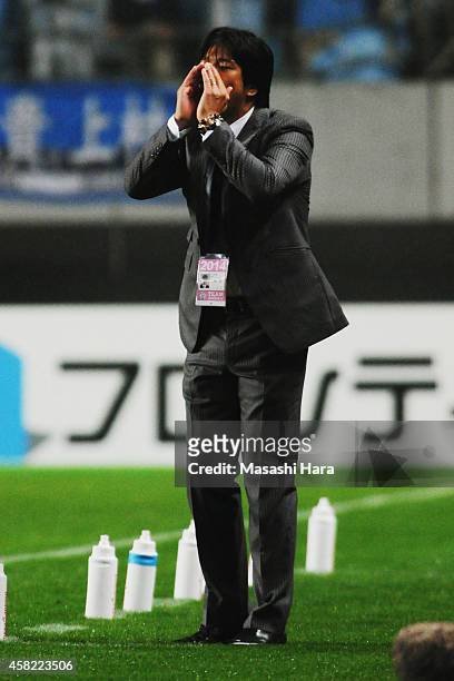 Hiroshi Nanami,coach of Jubilo Iwata looks on during the J.League second division match between JEF United Chiba and Jubilo Iwata at Fukuda Denshi...