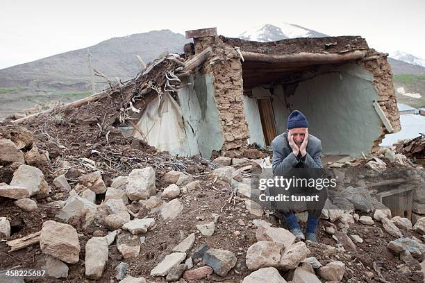 earthquake, elazig, turkey - 土耳其 個照片及圖片檔