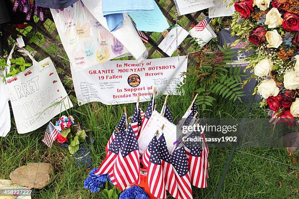 memorial firemen hotshots flags - fallen heroes stock pictures, royalty-free photos & images