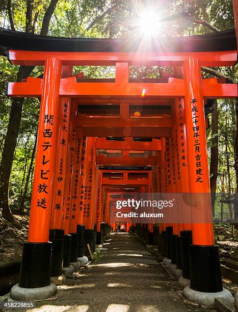 fushimi inari torii gates kyoto japan - japan gate stock pictures, royalty-free photos & images