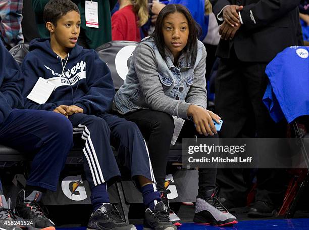 Mo'ne Davis of the Taney Dragons watches the Philadelphia 76ers warm up prior to the game against the Miami Heat on November 1, 2014 at the Wells...