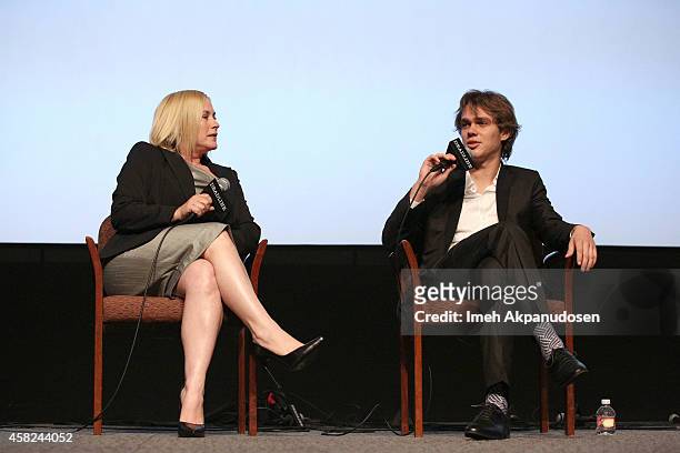 Actors Ellar Coltrane and Patricia Arquette speak onstage during Deadline's The Contenders at DGA Theater on November 1, 2014 in Los Angeles,...